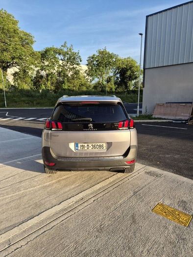 Peugeot 5008 2019