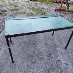 work bench/table