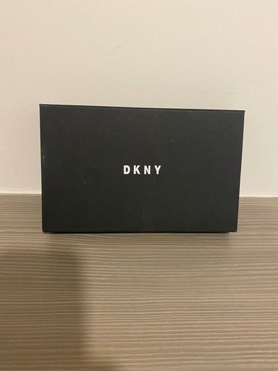 DKNY Wallet