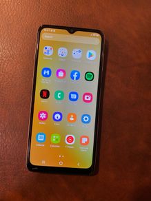 New Samsung smartphone sim free unlocked 64gb storage