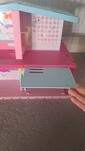 toys Doll house