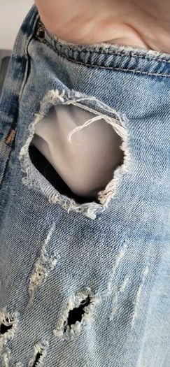 BERSHKA Boyfriend Ripped Jeans Sz 40 (Fit 14-16UK)