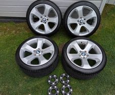 R19 5X120 genuine BMW fat 5s ,style 230 wheels