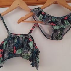 girls swimsuit