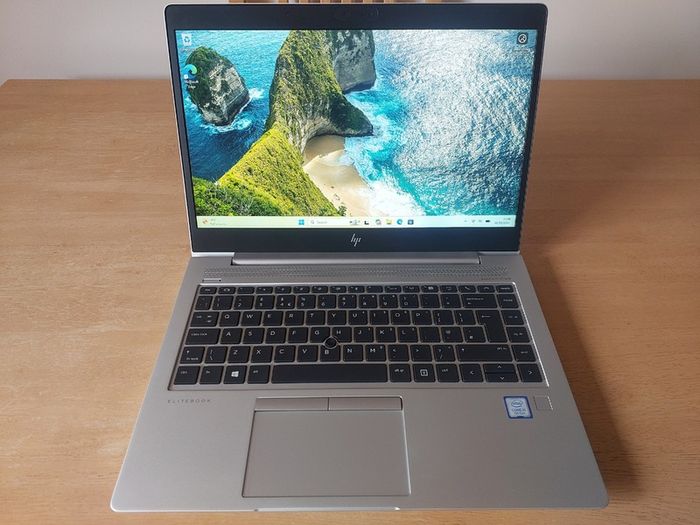 Hp Elitebook 840 G5 | I5-7200u | 8gb Ram | 256gb Nvme Ssd | Windows 11 Pro :