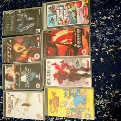 Psp & ps vita collection of games - silent hill - metal gear solid - Simpson and many more.