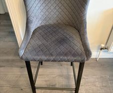 Kitchen high stools