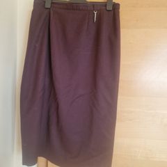 Plum skirt 18