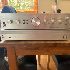 Toshiba Preamp & Technics Power Amp