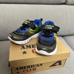 Toddler sneakers, size 23 (6)