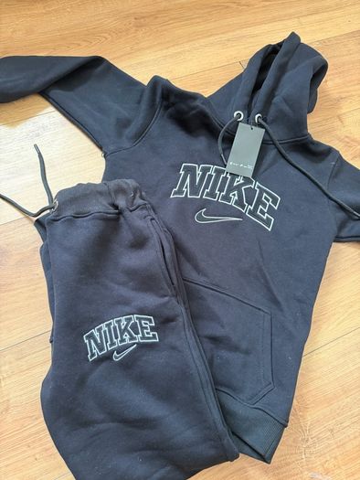 tracksuit
