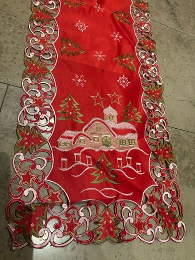 Christmas Table Runner