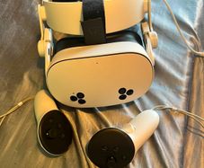 Meta quest 3s with battery pack headband
