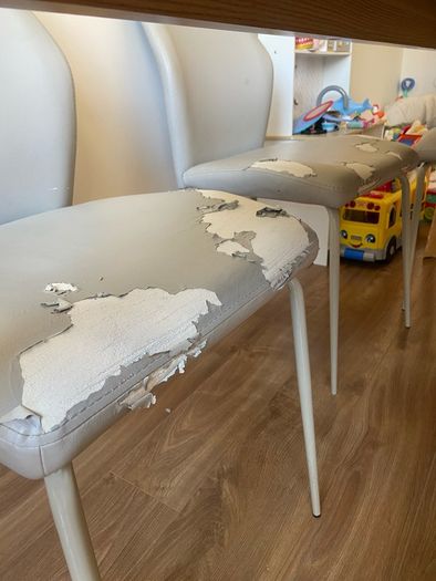 Free Dining Table
