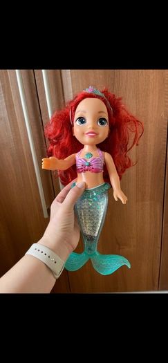 musical doll Ariel