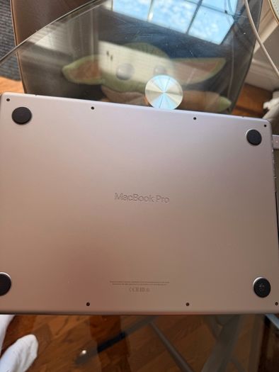 MacBook Pro 2021 (battery needs replacement)