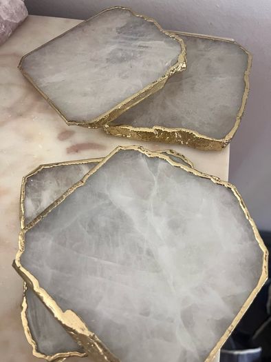 4 quartz crystal coasters