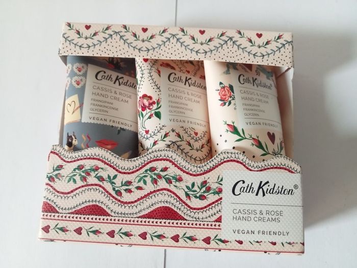 New Cath Kidston Hand Trio Set