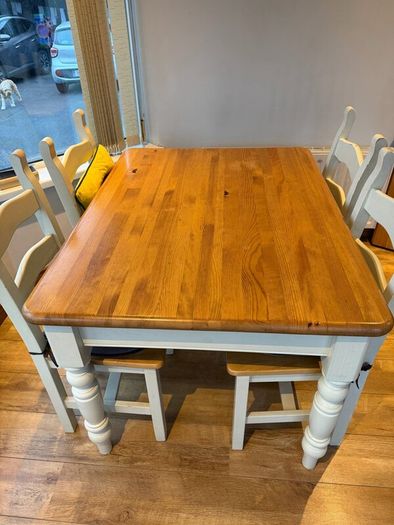 Table, Chairs & Stools