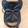 Toastie Maker Image 2