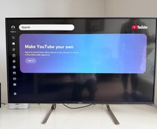 Acer ET430K 43" 4K UHD IPS Monitor (4K resolution with DisplayPort and HDMI connectivity)