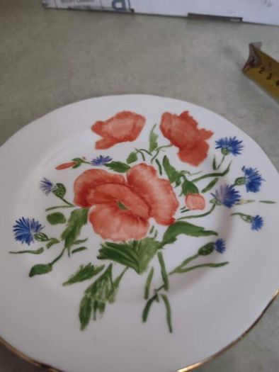 Wall Hanging Plate "cornfield Poppies" Porcelain Small Plate Hand Painted In Ireland.