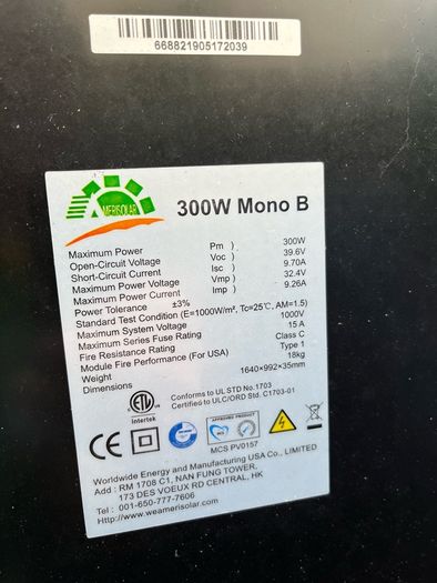 8 x 300 Watt Solar Panels