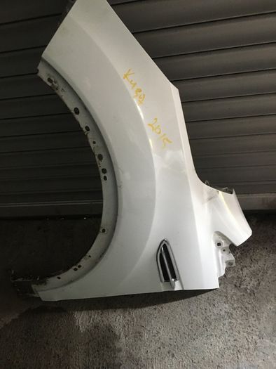 15 ford kuga passenger side front wing