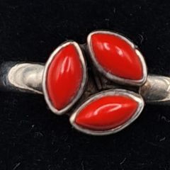 Vintage sterling silver coral ring size 0