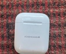 Apple AirPods (1st Generation) Original