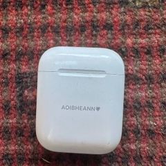 Apple AirPods (1st Generation) Original