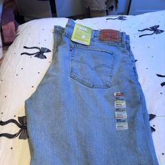 Men Levi jeans straight leg