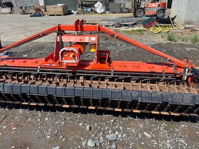 Road Harrow Maschio 4m.