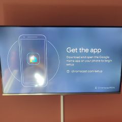 Samsung 40" HD Led TV with Google Chromecast