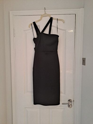 Black cutout bodycon dress