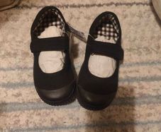 Clark girls shoes 8 uk