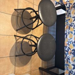 Adjustable bar stool