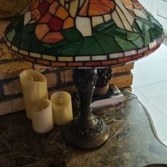 Field Poppy Tiffany Table Lamp