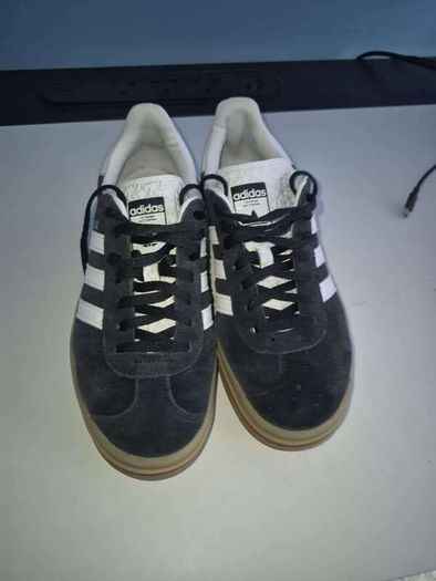 Adidas Gazelle trainers