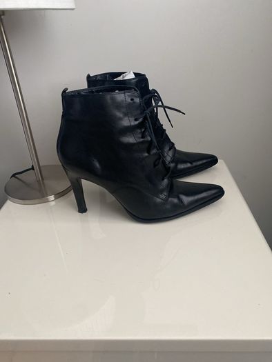 Ankle Boot Black Stillettir