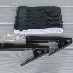 Table tennis net with fixators