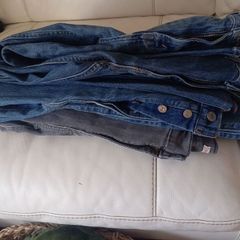 Bundle of Jeans