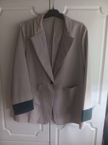 Lightweight Jacket  with Pockets