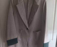 Lightweight Jacket  with Pockets