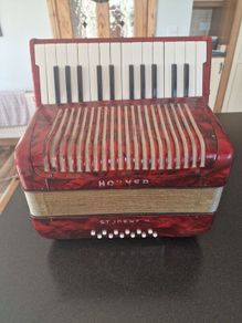 Hohner Student ii