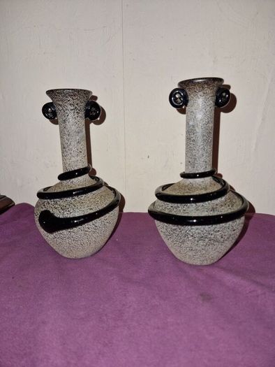 Vintage pair Spanish Lafiore Scavo glass vases