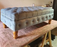 button pouffe / footstool