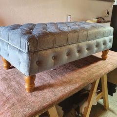 button pouffe / footstool