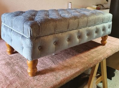 button pouffe / footstool