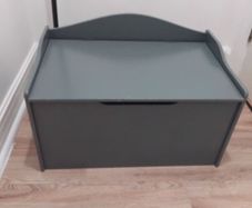 Kids storage unit